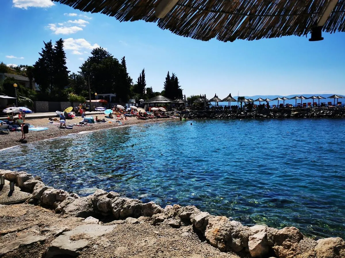 Apartment Dasek Apartment, Near Sea&Centre Njivice Croatia